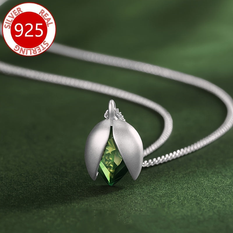 925 Pure Silvery Low Allergy New Pistachio Green Peridot Pendant Necklace High-end Versatile Niche Necklace Silvery Neck Chain Exquisite Gift for Women, Couples, Best Friends, Christmas, Valentine's Day, Mother's Day 3.8g