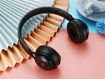 Y08 JuniorFold Over-Ear Stereo Headphones